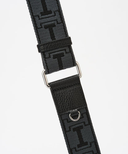 【即將上市】阿爾戈 中號尼龍/鹿皮肩揹包