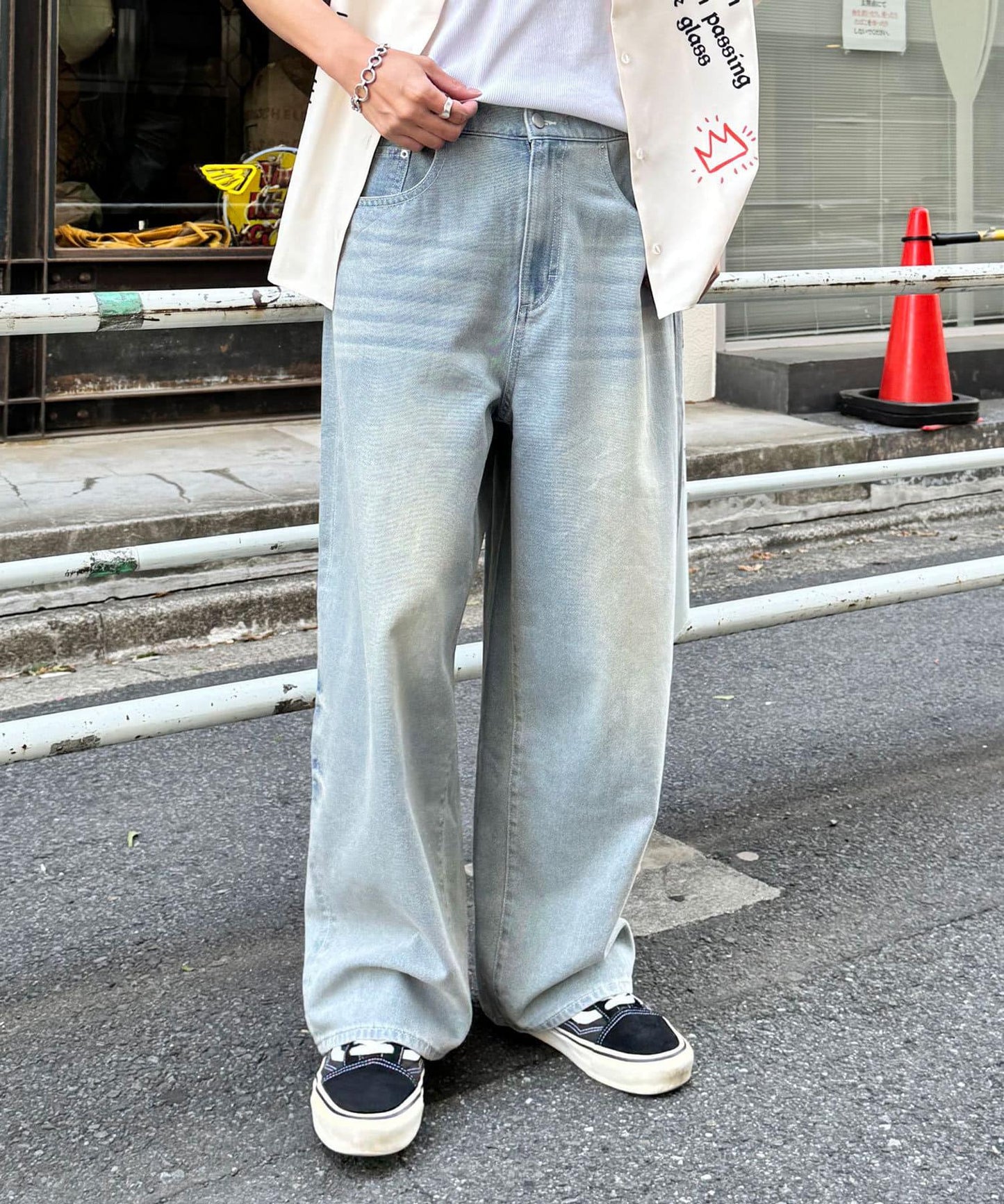 超大鬆緊牛仔褲