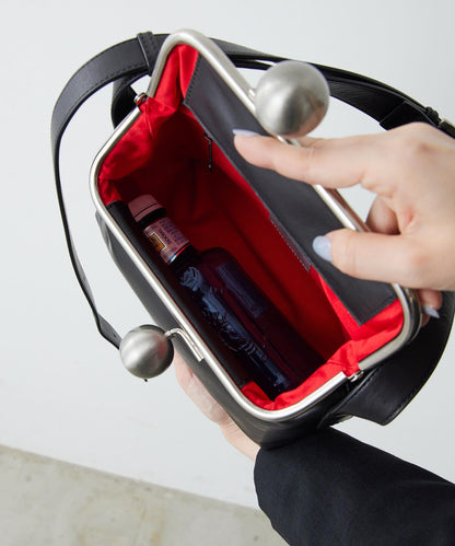 【kawa-kawa(卡哇卡哇)】NO1508口袋包/肩揹包