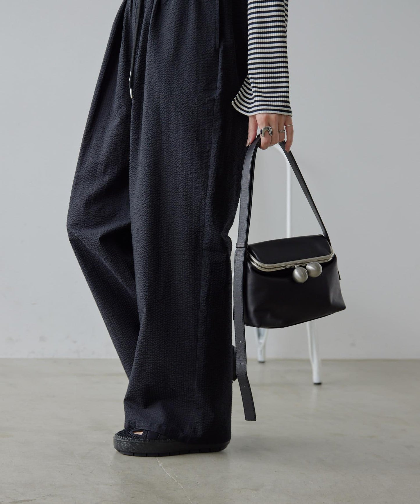 【kawa-kawa(卡哇卡哇)】NO1508口袋包/肩揹包