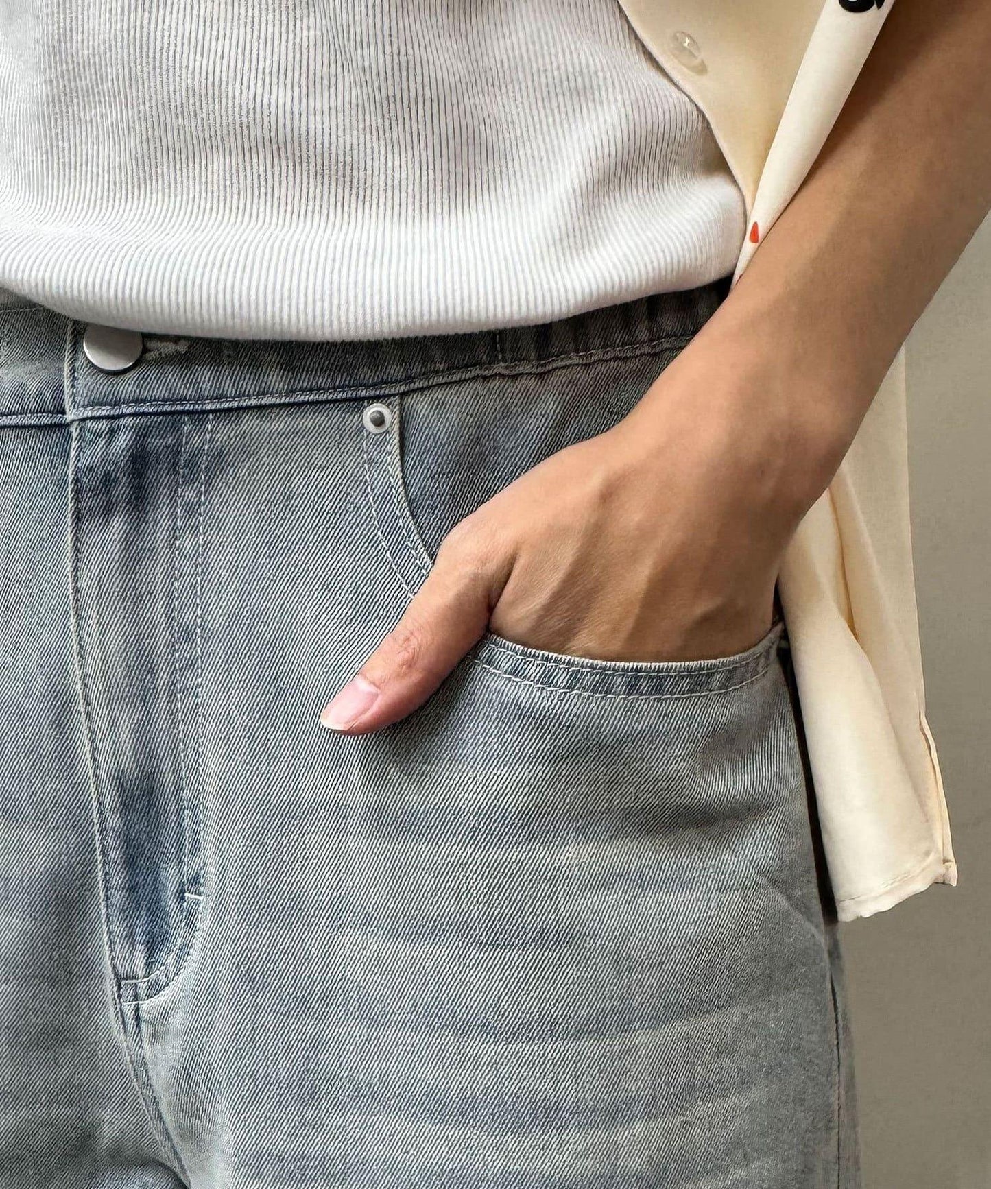 超大鬆緊牛仔褲