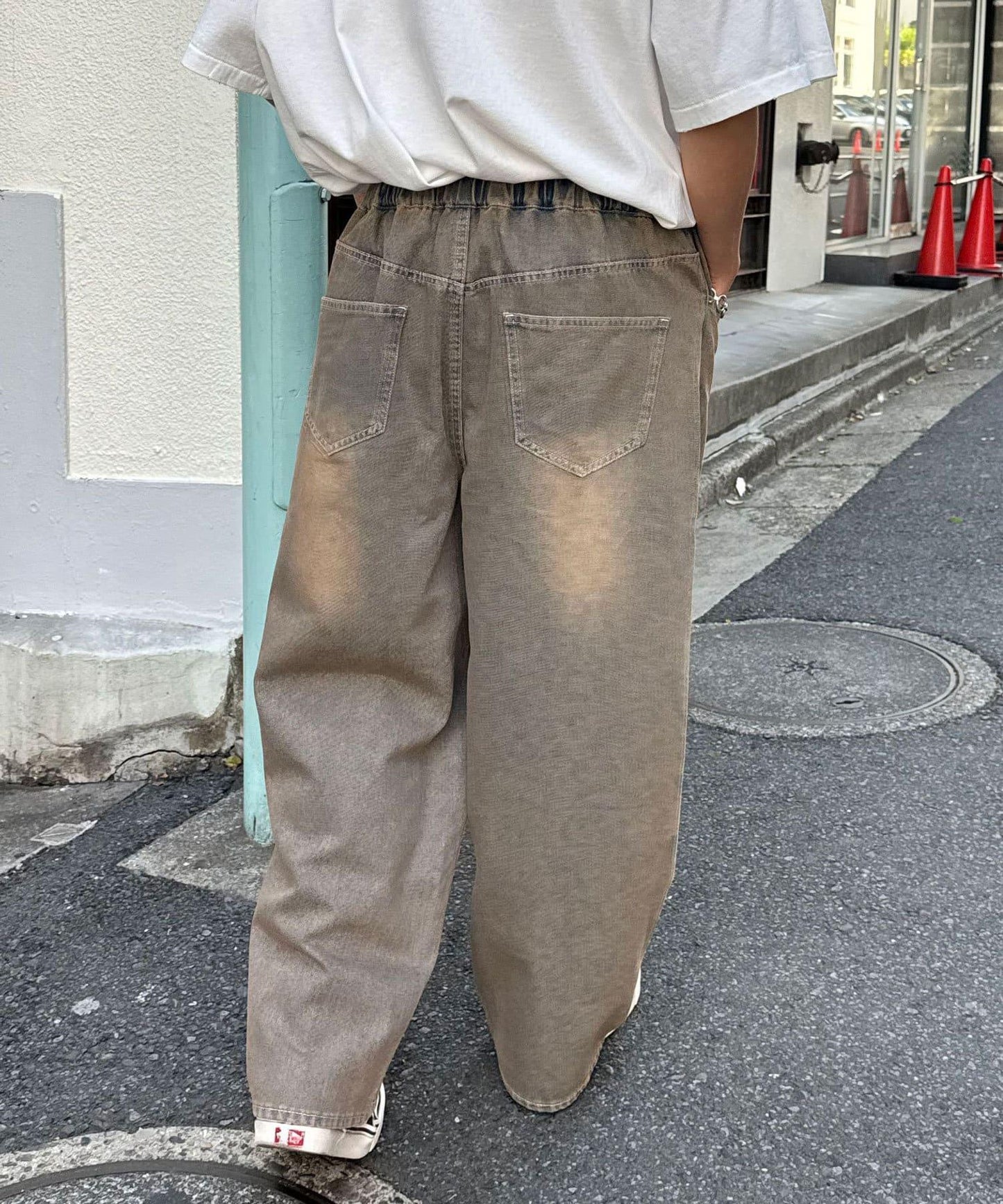 超大鬆緊牛仔褲