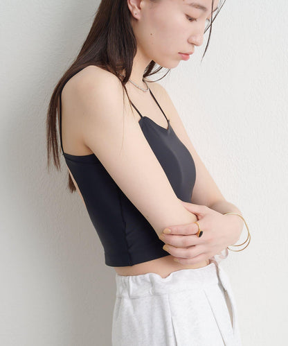 【SNS熱門！】無縫背部開口吊帶背心