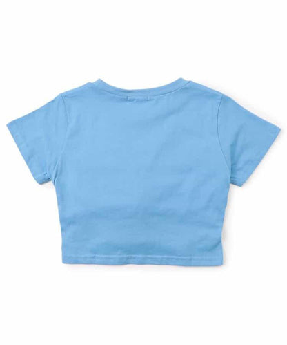 下襬帶交叉杯型設計T恤