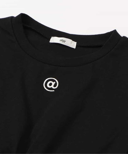 下襬帶交叉杯型設計T恤