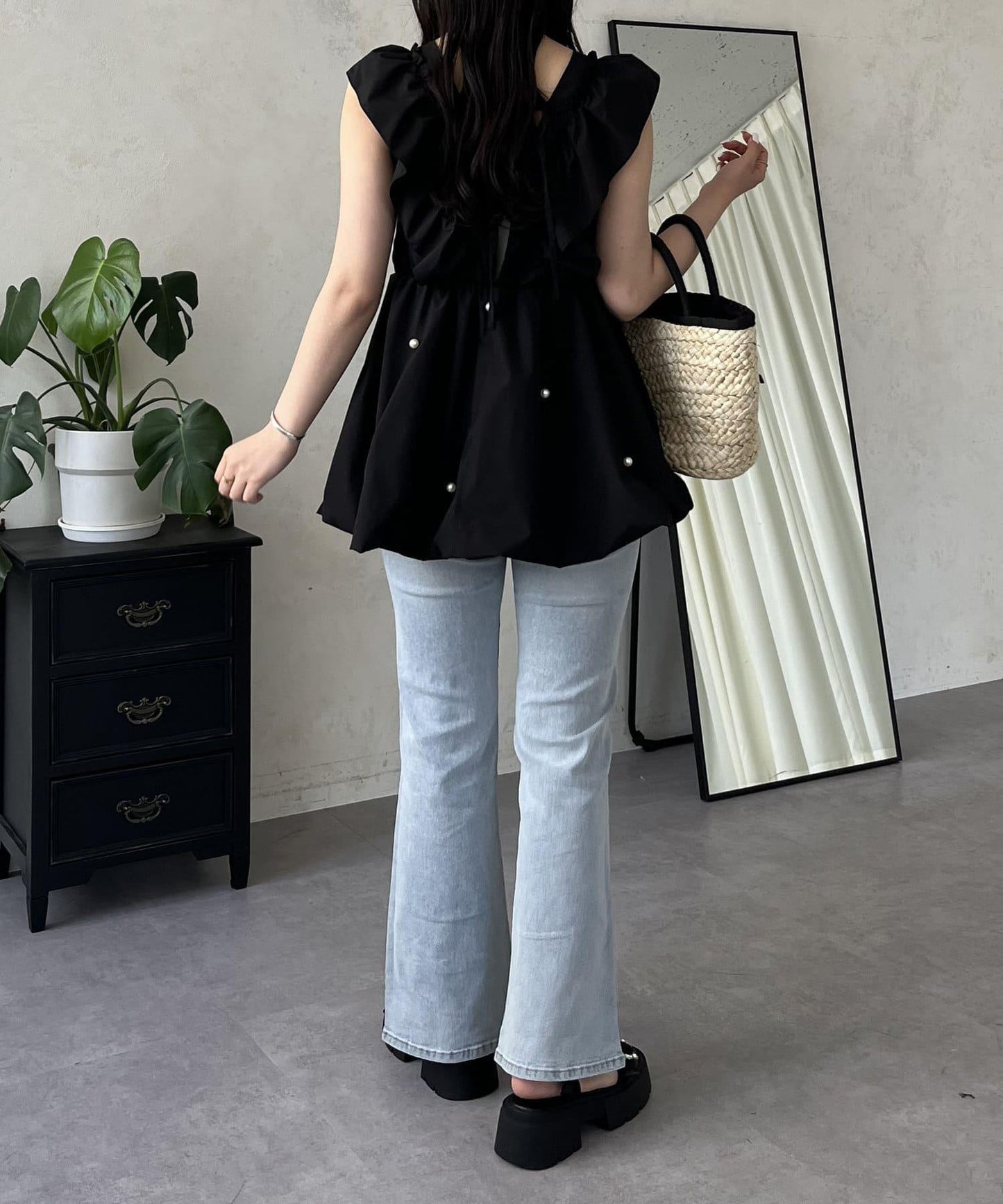 中高腰開叉彈力喇叭牛仔褲