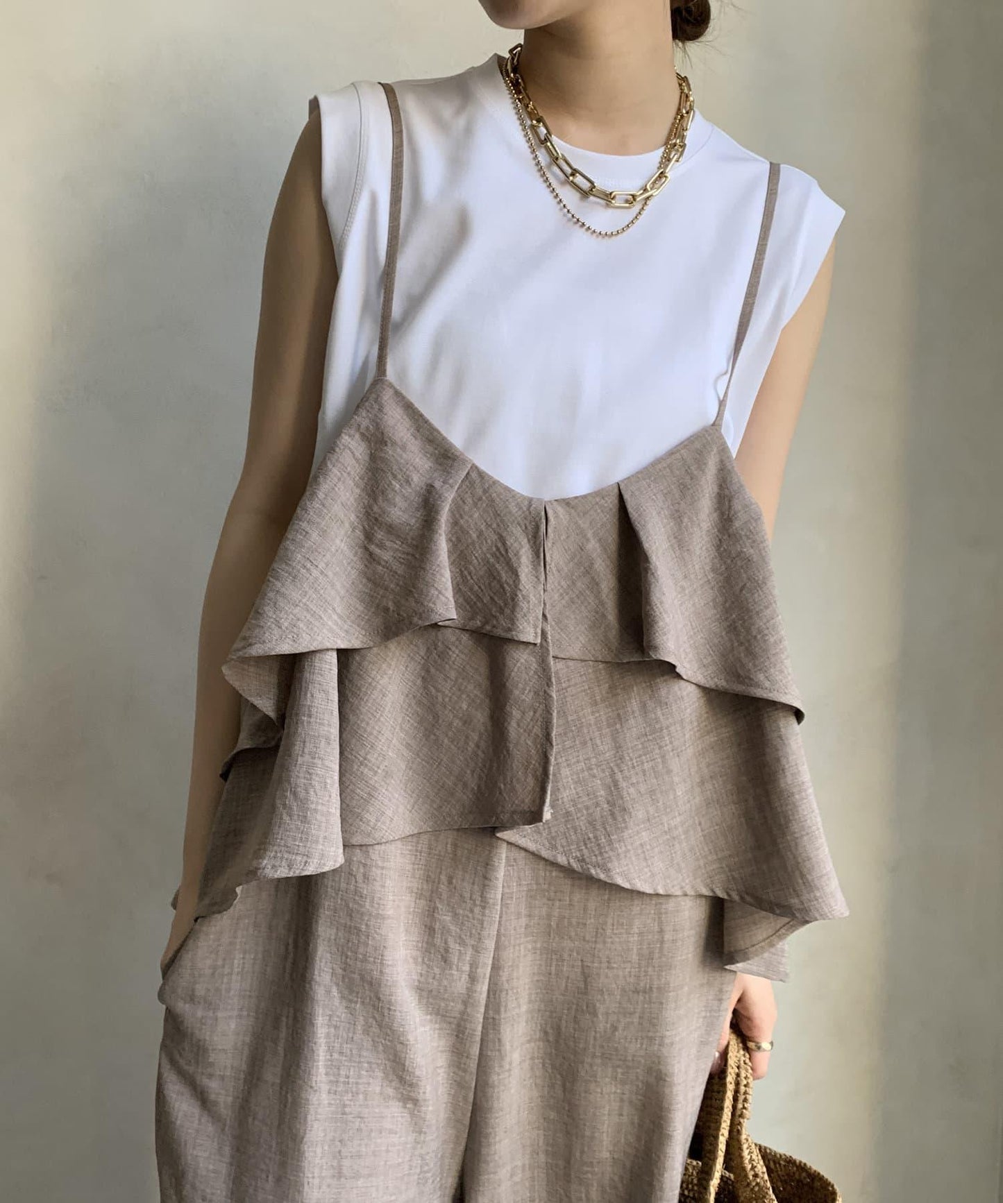 【限定】荷葉邊背心連體褲