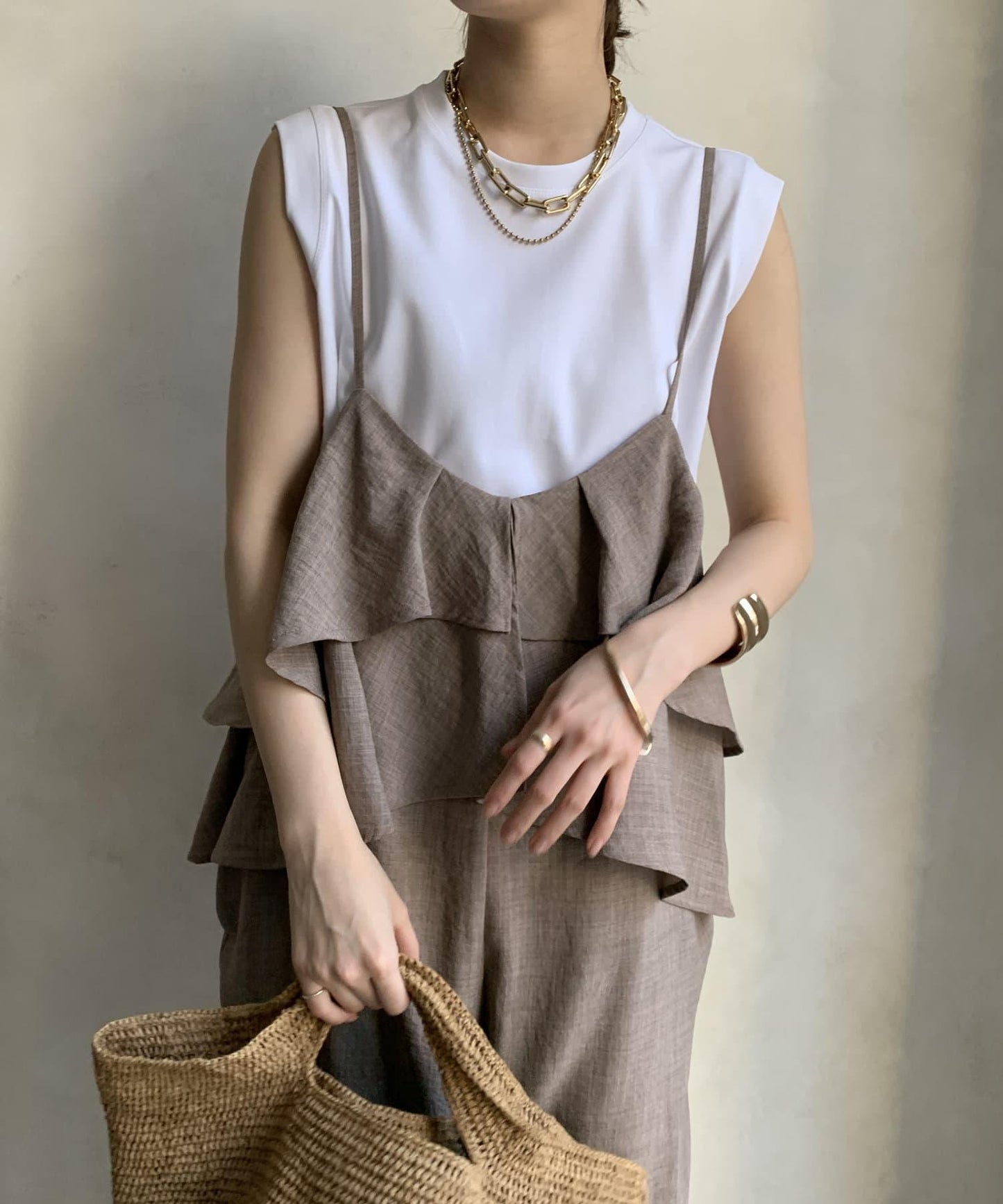 【限定】荷葉邊背心連體褲