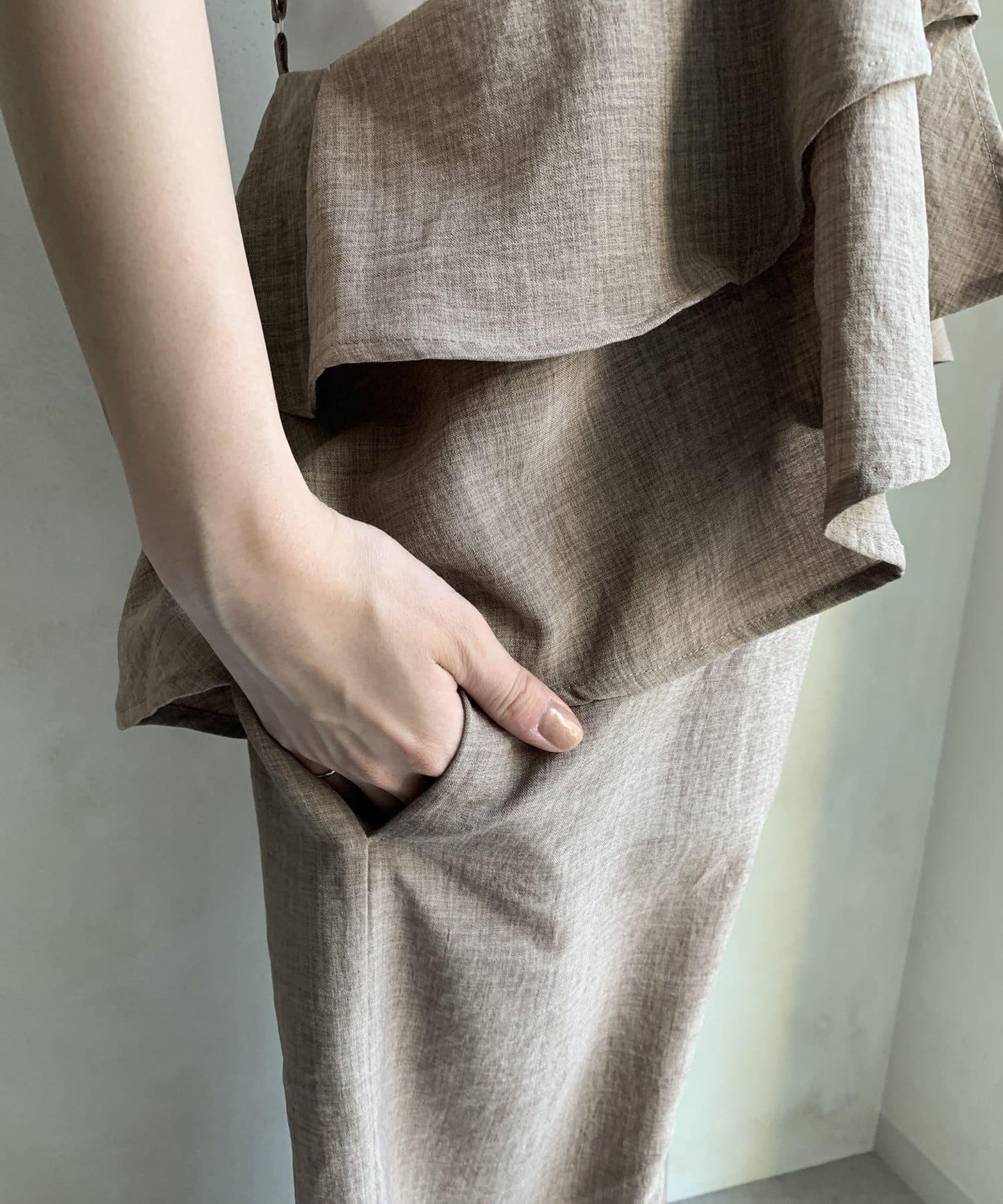 【限定】荷葉邊背心連體褲