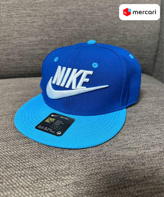 Nike 青色 キャップ　usa (新品、未使用)