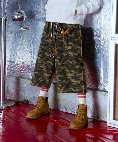 鉚釘裝飾牛仔 8分褲