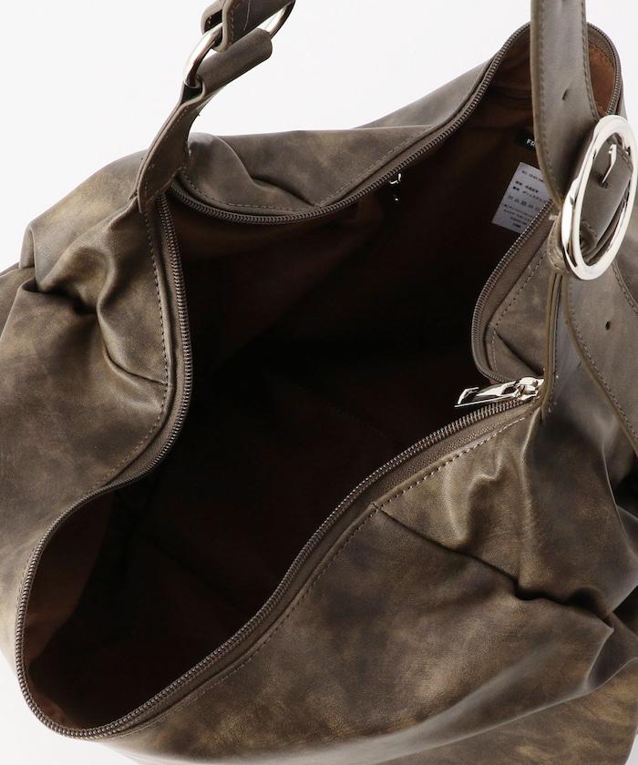 皮質圓形鉚釘肩揹包