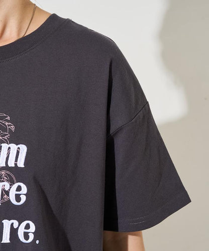 花印花×綻放 刺繡 短袖 T恤【限定推出】