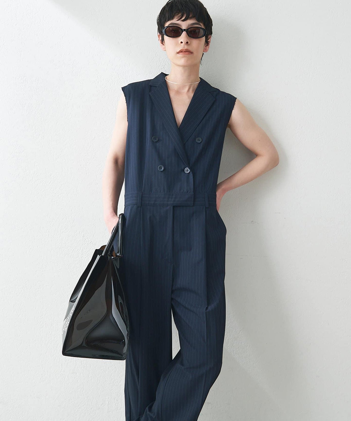 ＜網紅合作＞【THE PAUSE】領無袖連體褲服