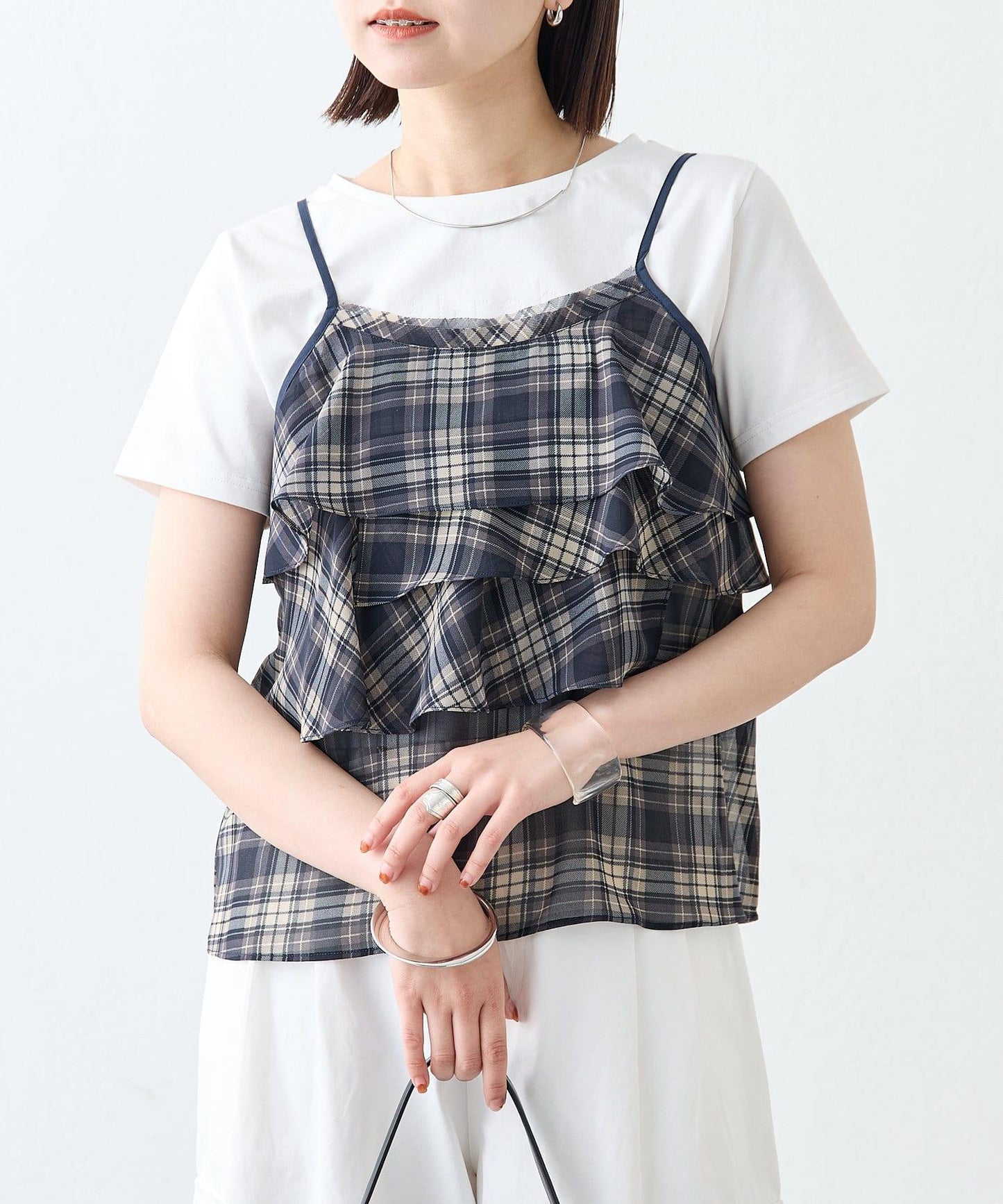 格紋荷葉邊吊帶衫