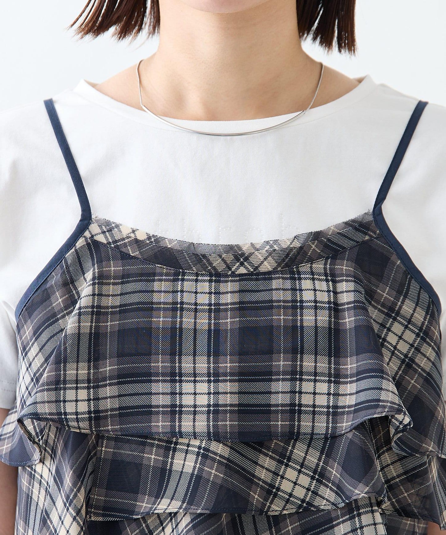 格紋荷葉邊吊帶衫