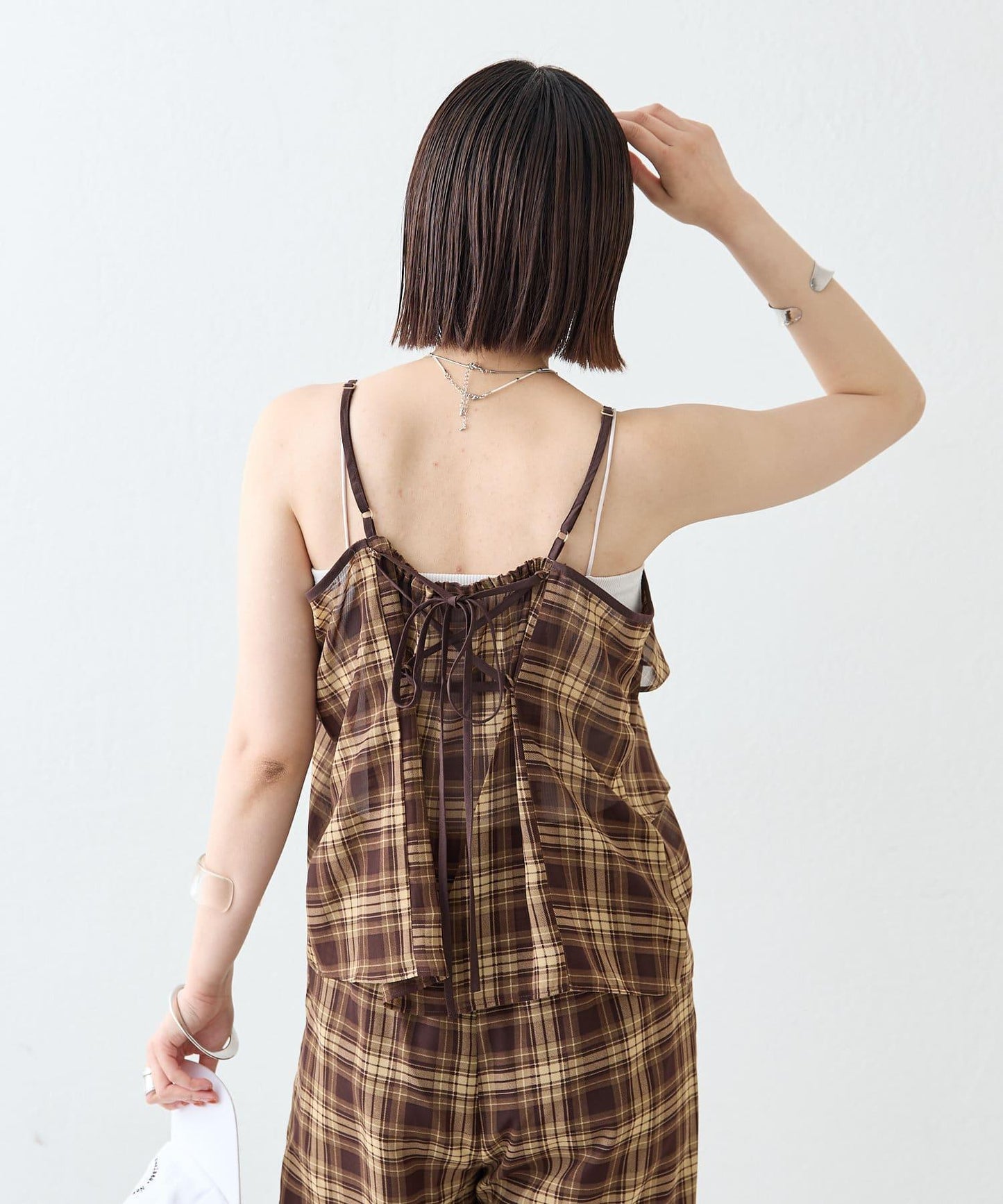 格紋荷葉邊吊帶衫