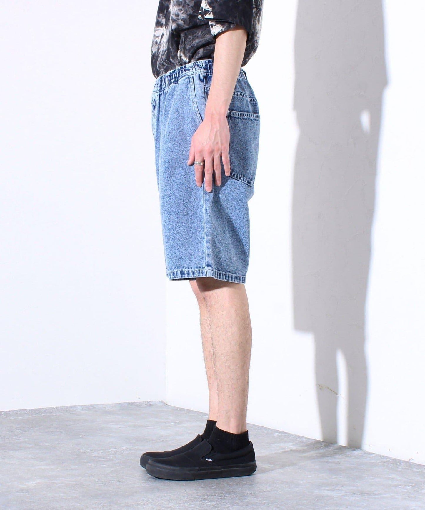 【GLOSTER】輕便牛仔短褲／仿舊風格 短褲