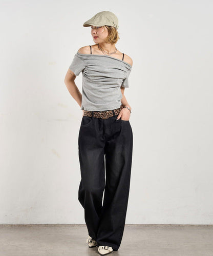 荷葉邊露肩短袖上衣