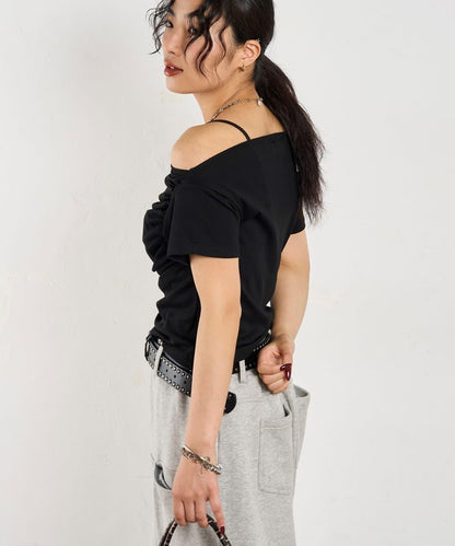 荷葉邊露肩短袖上衣