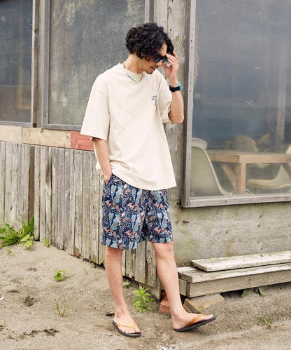 反面內側週日司機俱樂部T恤