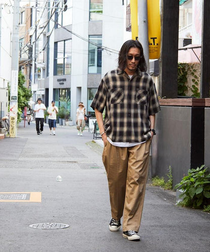 磨邊處理 開領 漸變格子襯衫 短袖