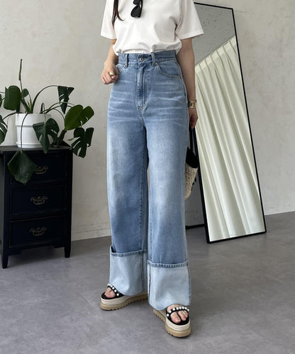 卷邊寬鬆牛仔褲