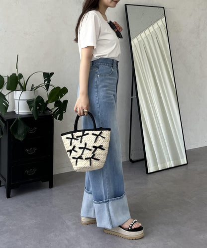 卷邊寬鬆牛仔褲