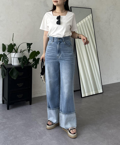 卷邊寬鬆牛仔褲
