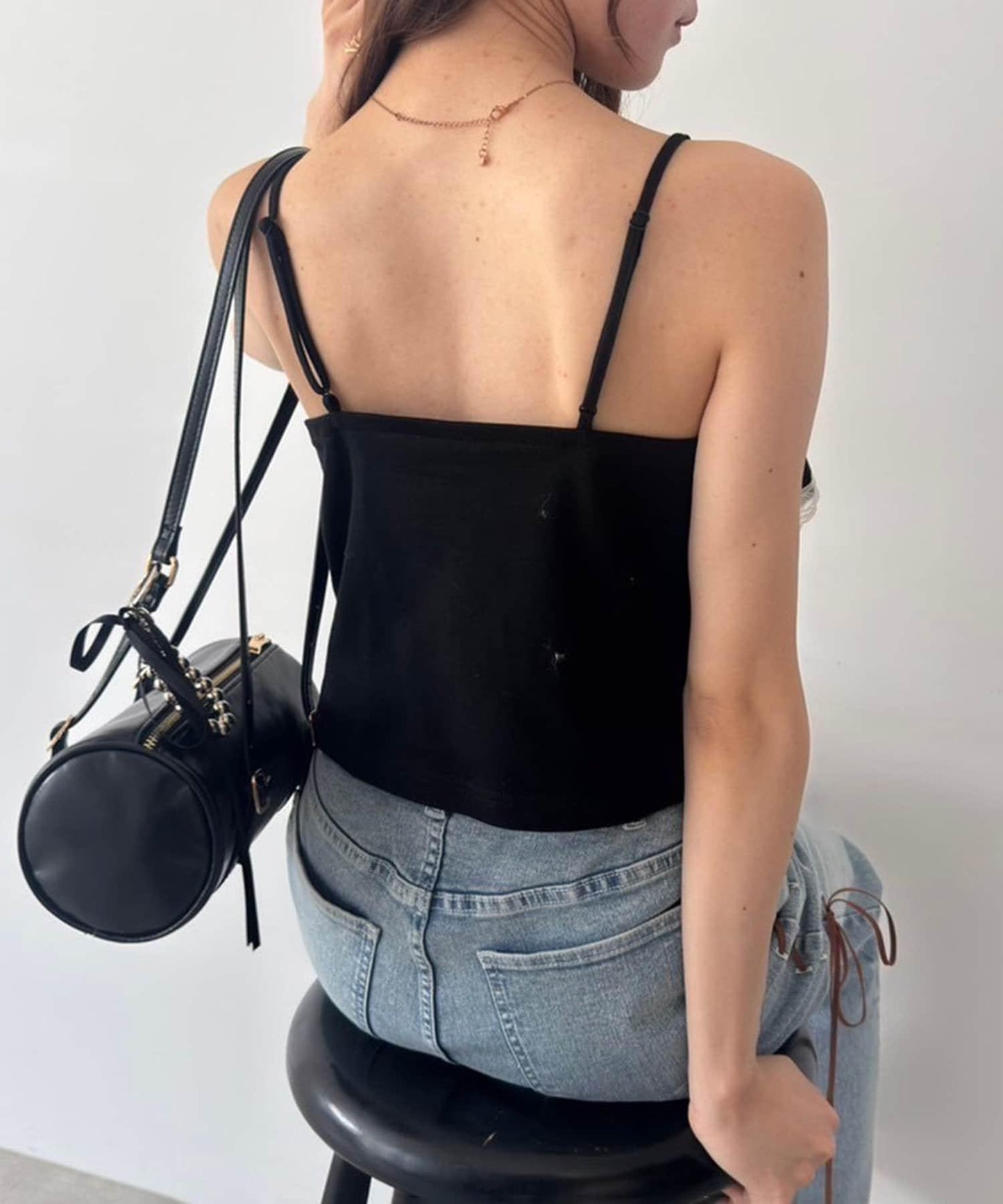 【一件接一件】荷葉邊吊帶背心