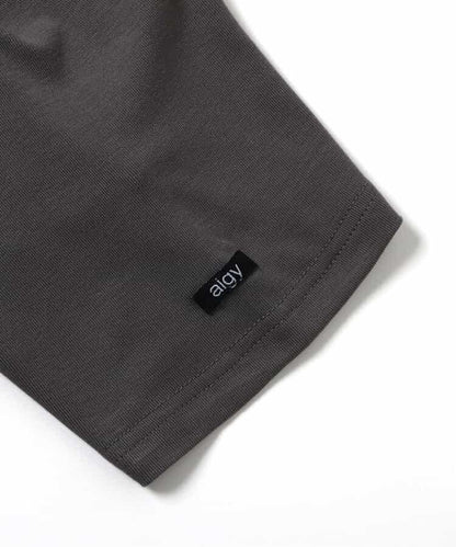 緊湊清爽拉鍊拉桿T-shirt