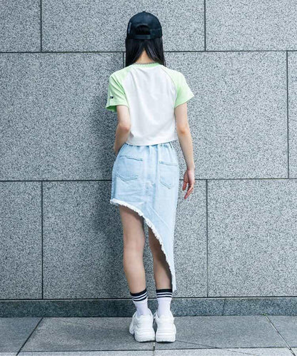 緊湊清爽拉鍊拉桿T-shirt