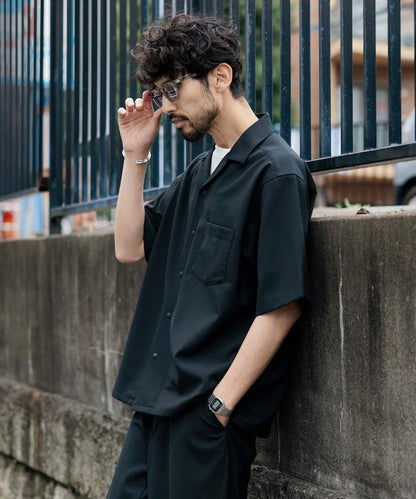 速乾材料 舒適版型 開領襯衫 短袖 亞麻風