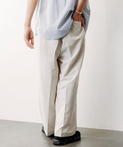 Reflax 功能性材料 寬鬆剪裁 輕鬆 休閒褲