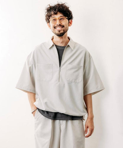 Reflax 功能性材料 輕鬆合身 半拉鍊襯衫 短袖