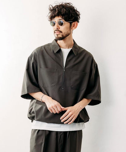 Reflax 功能性材料 輕鬆合身 半拉鍊襯衫 短袖