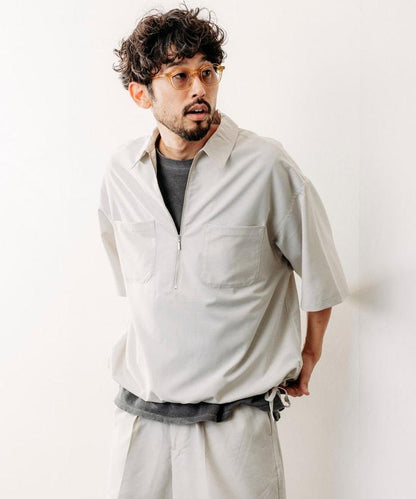 Reflax 功能性材料 輕鬆合身 半拉鍊襯衫 短袖