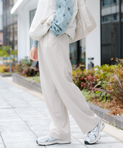 『イージーケア』雙褶寬鬆長褲