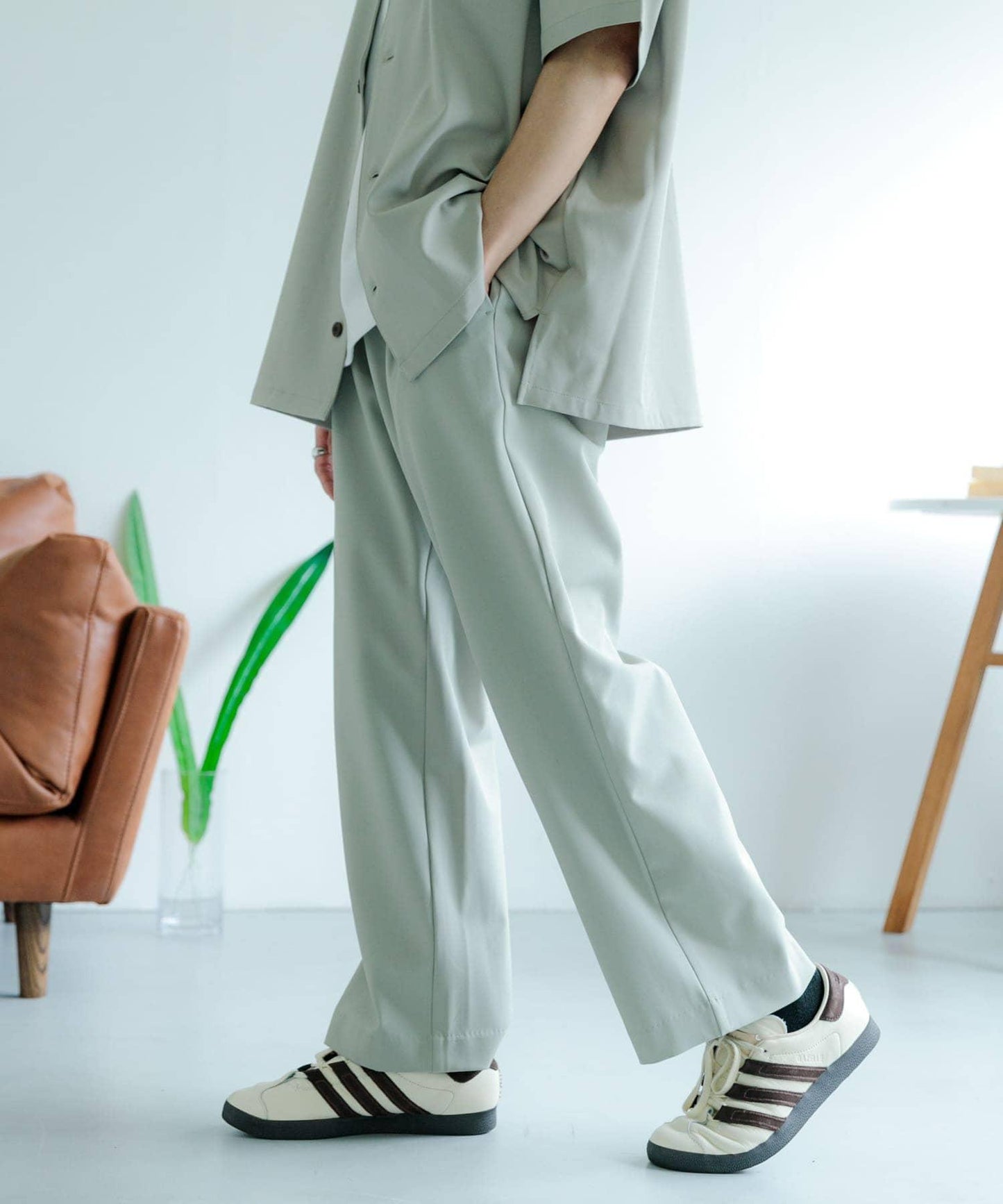 易護理/套裝搭配 雙褶寬鬆西裝褲
