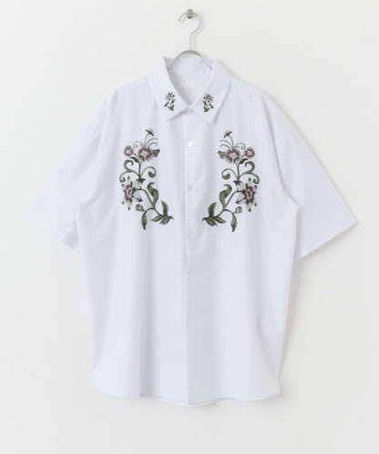 植物刺繡襯衫（五分袖）
