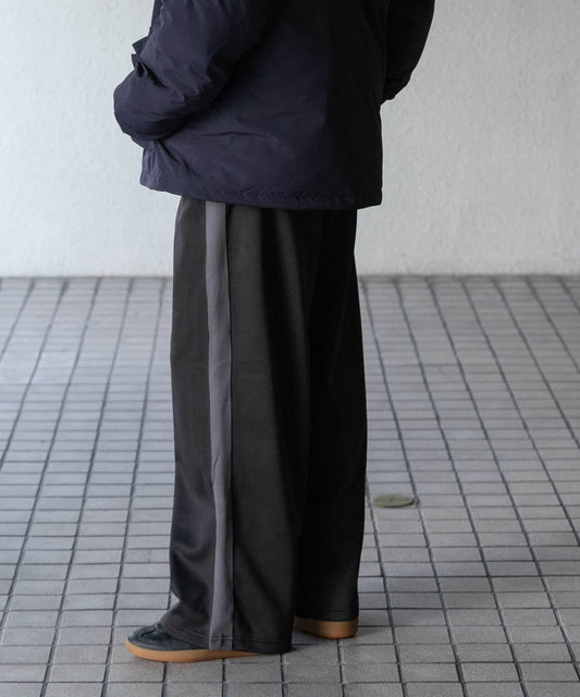 條紋運動長褲