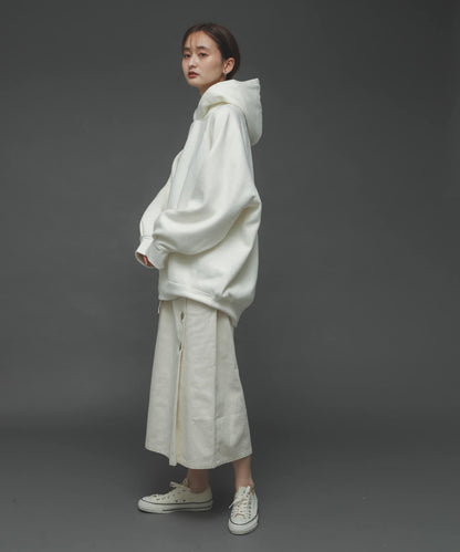 紐扣裝飾直線裙