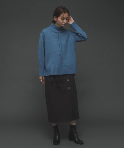 紐扣裝飾直線裙