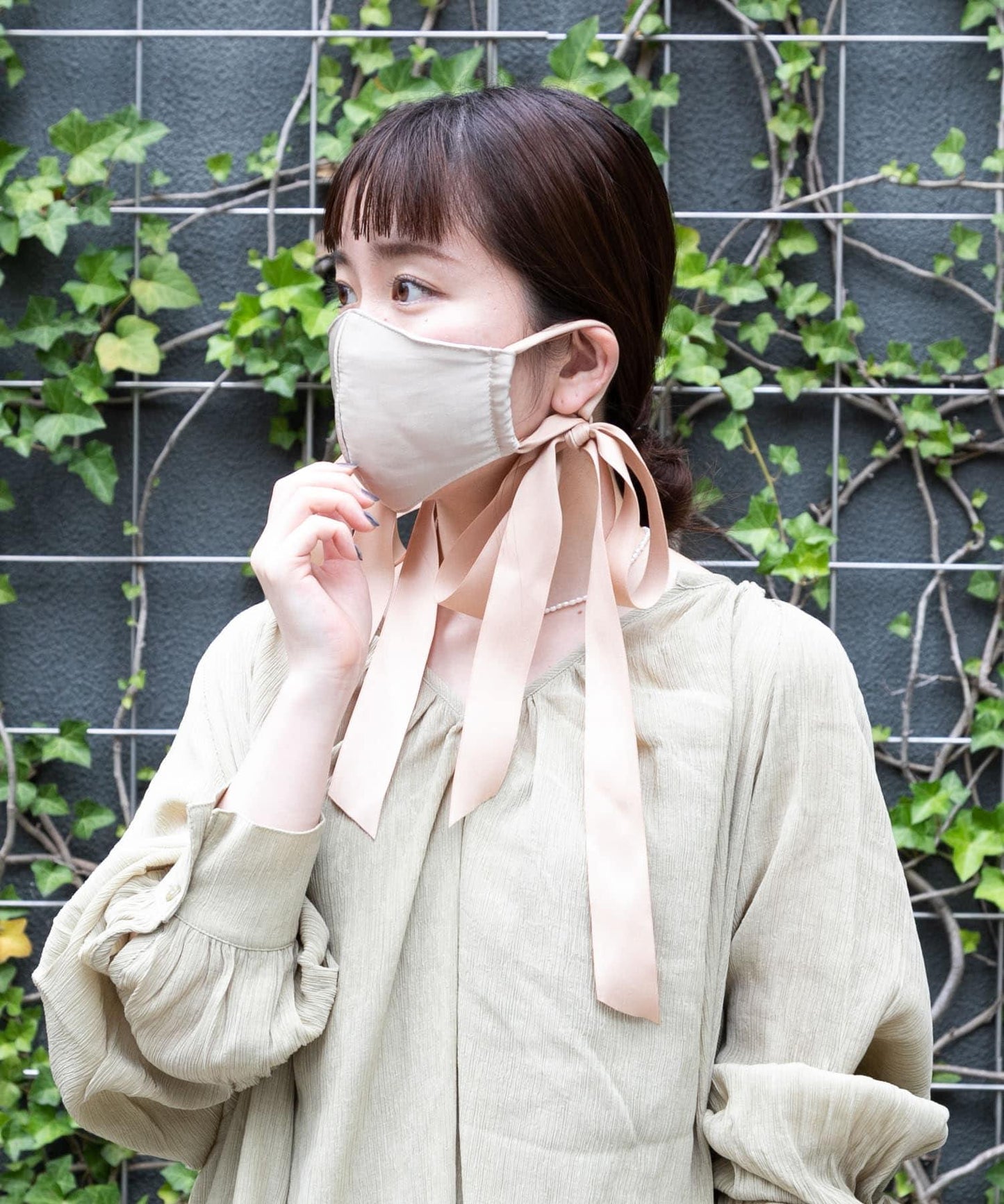蝴蝶結緞面口罩