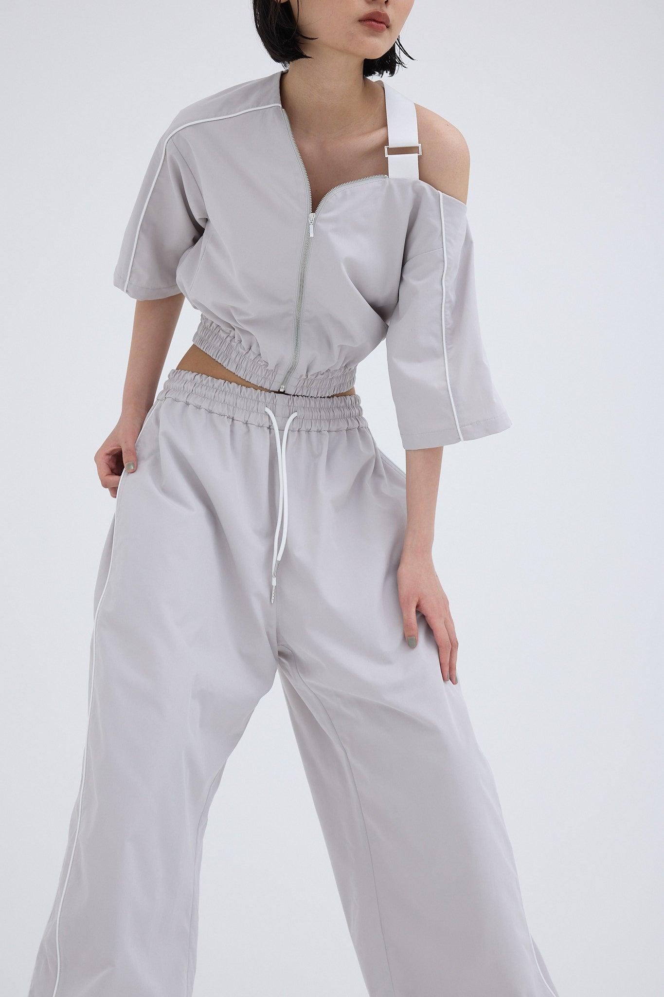 對比色拼接上衣