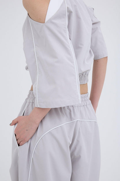 對比色拼接上衣