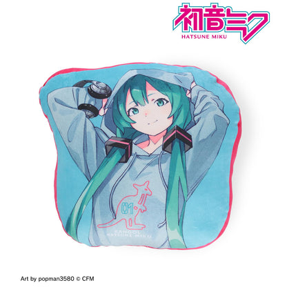 《初音未來》_KANGOL®合作 描繪下來 第2彈 《初音未來》 由popman3580設計的切割抱枕