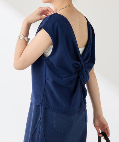 【前後兩種穿法】Q.anos 扭結款背心