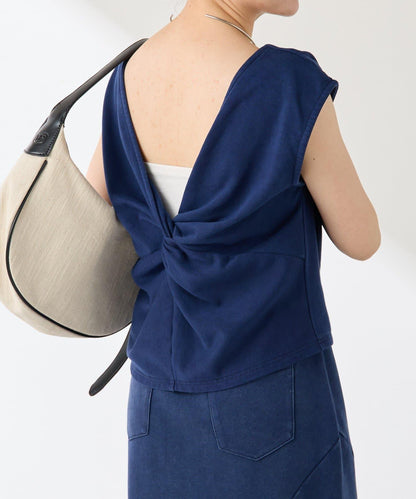 【前後兩種穿法】Q.anos 扭結款背心