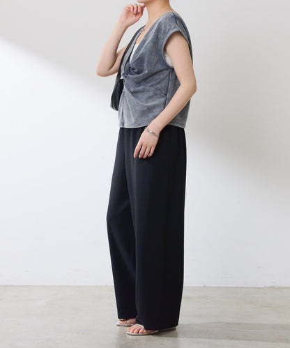 【前後兩種穿法】Q.anos 扭結款背心